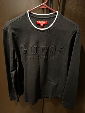 Men’s Guess Sweater